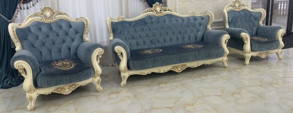 Диван два кресло