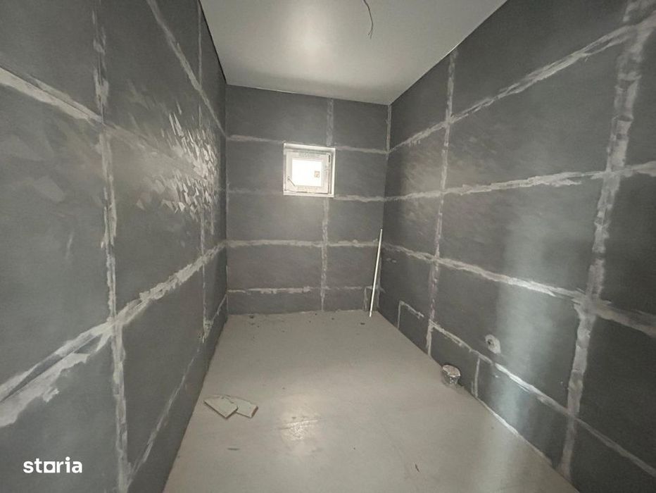 Casa plan parter, 300 MP teren, 90 MP, Damila