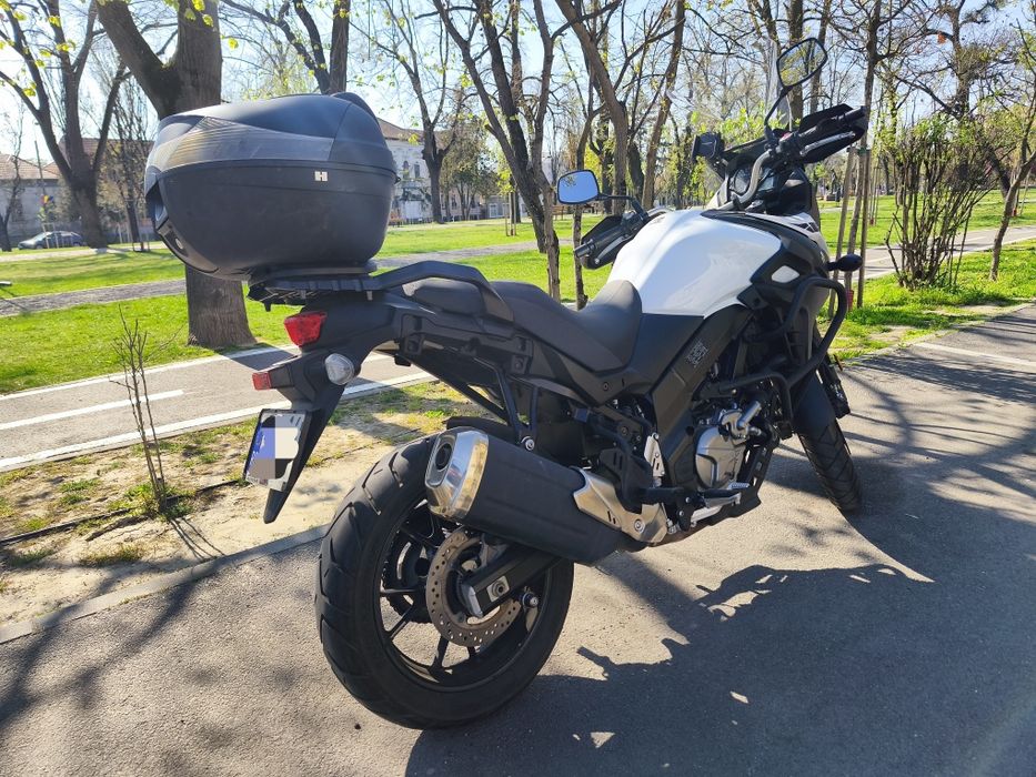 Suzuki V-strom DL 650 2023