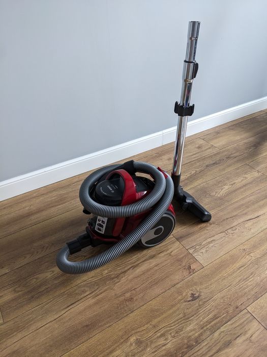 Пылесос Bosch BGC05AAA2/03