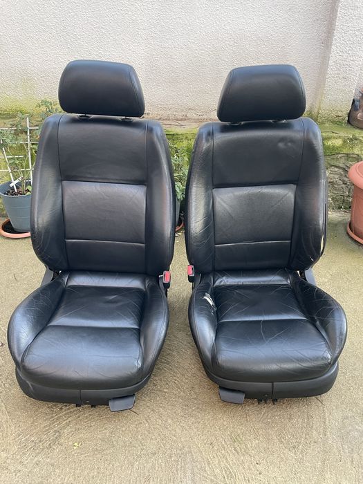 Кожени седалки Golf 4 комби