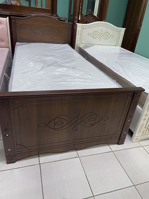 Кровать (Роза). Крават