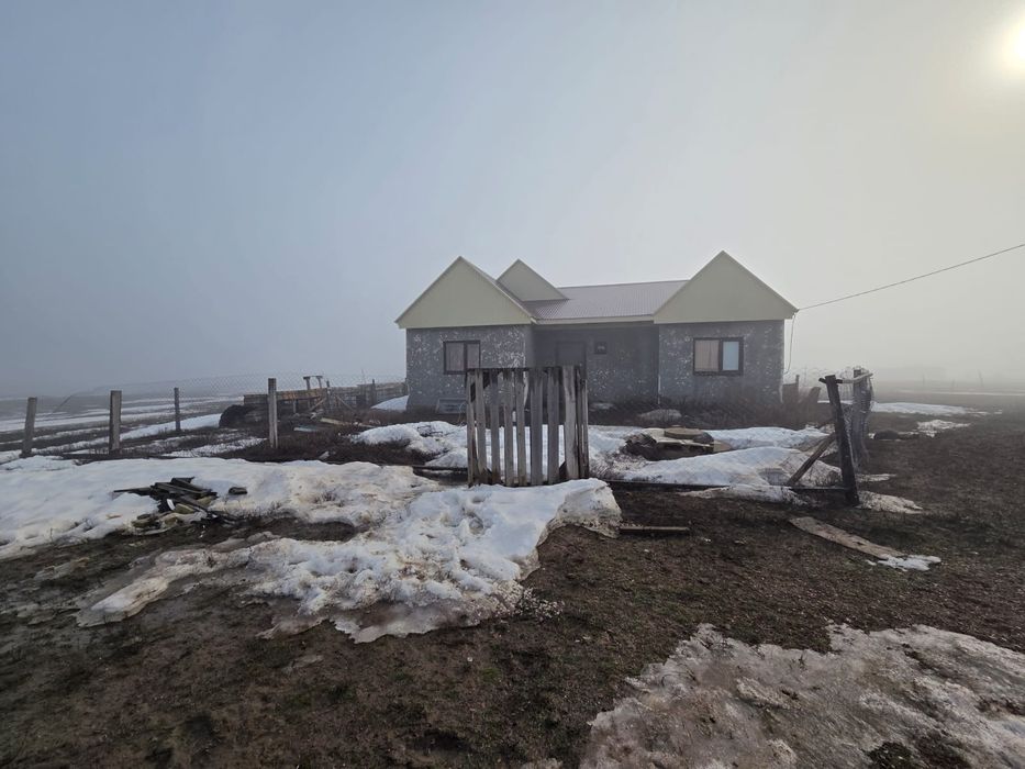 Продаётся дом в посёлке ДОСТЫК