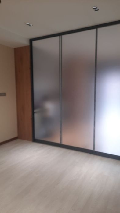 Дом 2 хонали сотилади