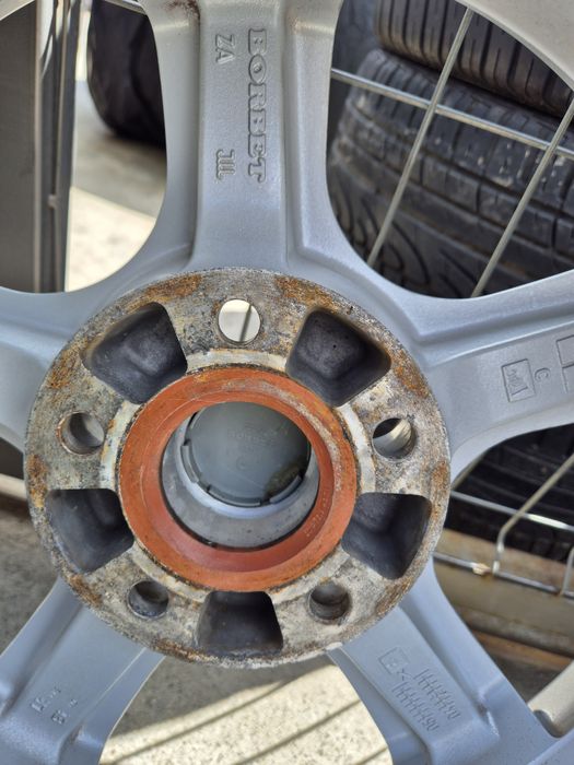 Джанти Borbet 15 цола , 5х112 , 6.5j , et40 195/65/15 Vw  Audi  Skoda