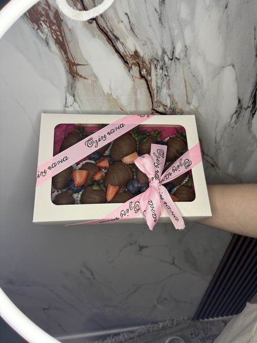 Клубника в бельгийском шоколаде