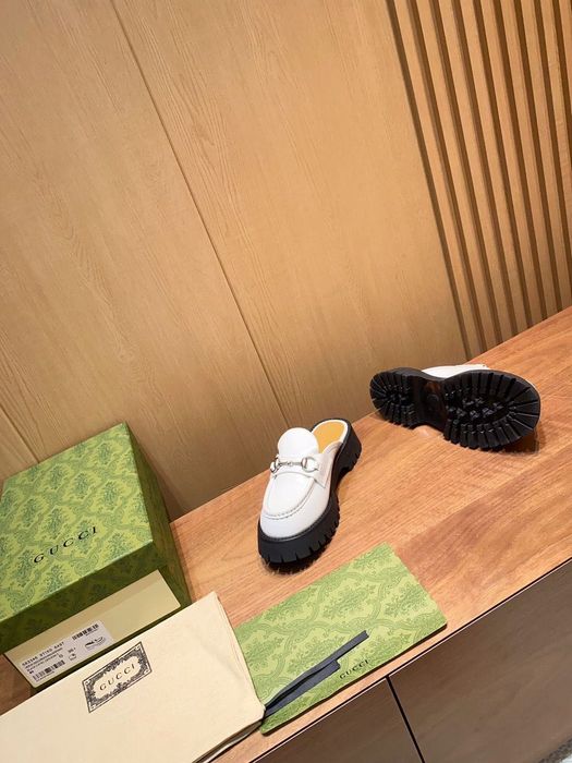 Кожени чехли gucci