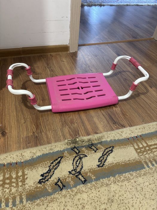 Продам сиденье для ванны