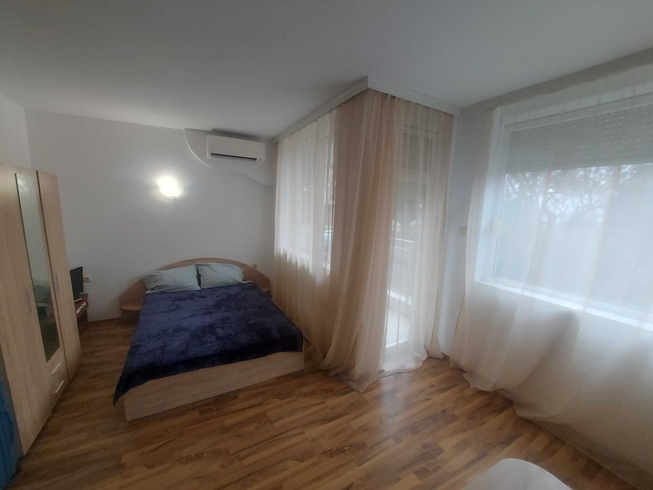 Дава се под наем Едностаен апартамент в Поморие - 51 кв.м за 200 € - Снимка #2