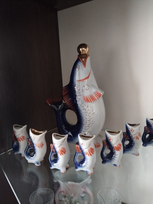 Посуда ,сервизы,продам