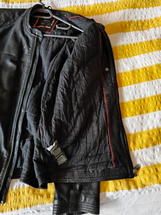 Geacă din piele naturală Pepe Jeans – stare foarte bună