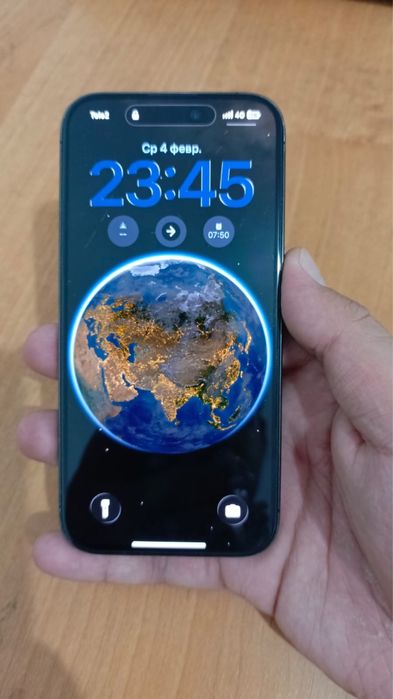 Айфон 15 про синий цвет