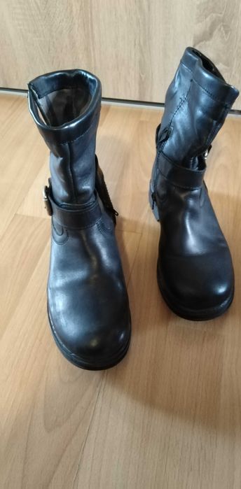 Зимни ботуши и боти - естествена кожа