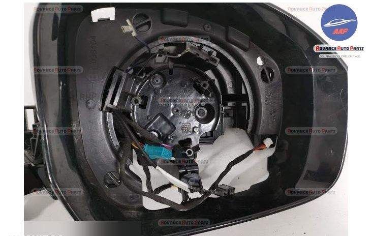 Оригинално дясно огледало Воуг Ленд Роувър / Vogue Land Rover Range Ro