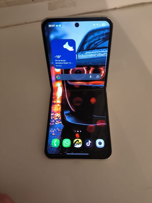 Самсунг з флип 3