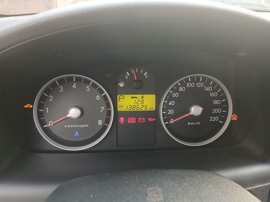 Продава се Hyndai Getz Автоматик.