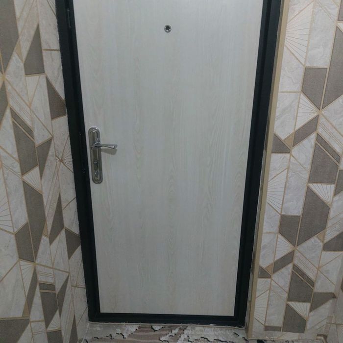 Andijon shaxar klara setkin 39 dom 4 etaj 1 xona 2 xona qilingan