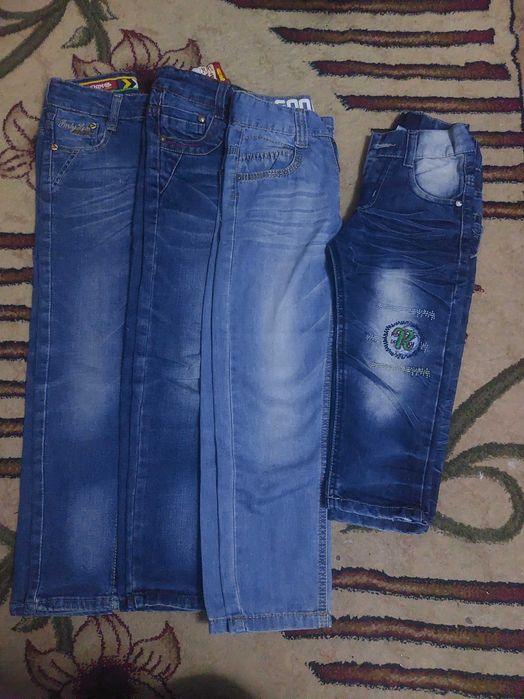 Брюки мальчику в отличном состоянии