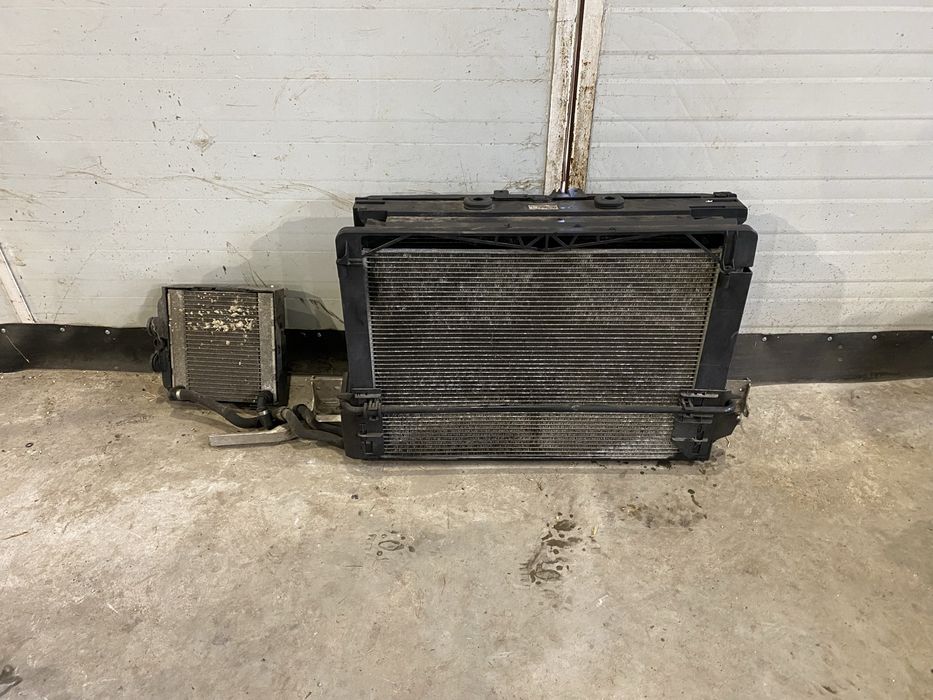 Комплект радиатори Бмв 5серия ф10/11 535Д(radiator perka bmw f10/11)