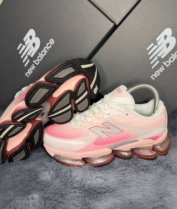 New Balance 2000