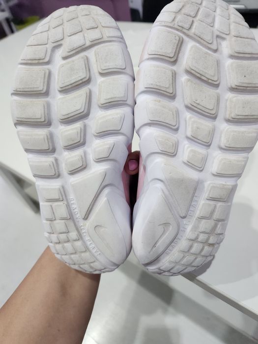 Маратонки Nike за момиче