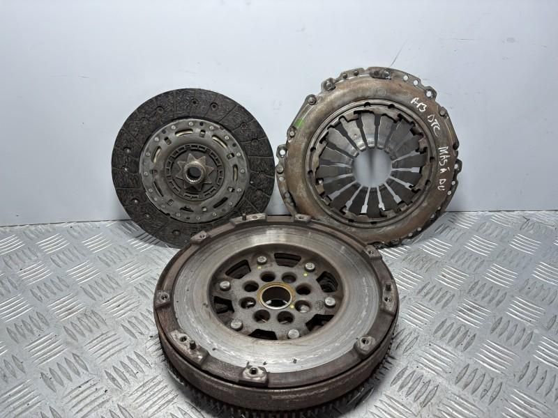 Kit ambreiaj volanta masa dubla Opel Astra H facelift 1.3CDTI 90cp 66k