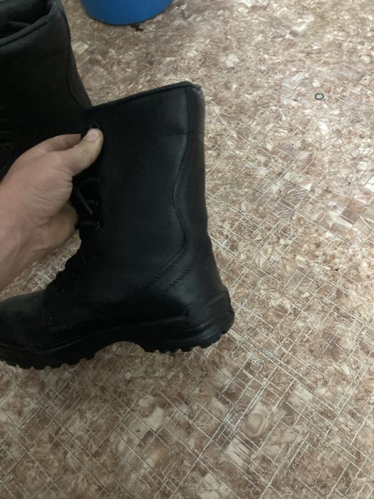 Продам берцы в хорошем зимние