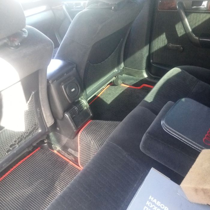 Продам авто Ауди с4 а6