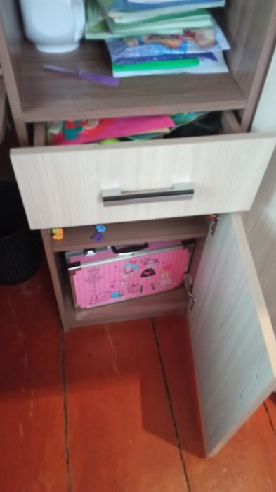 Продам двухъярусную кровать