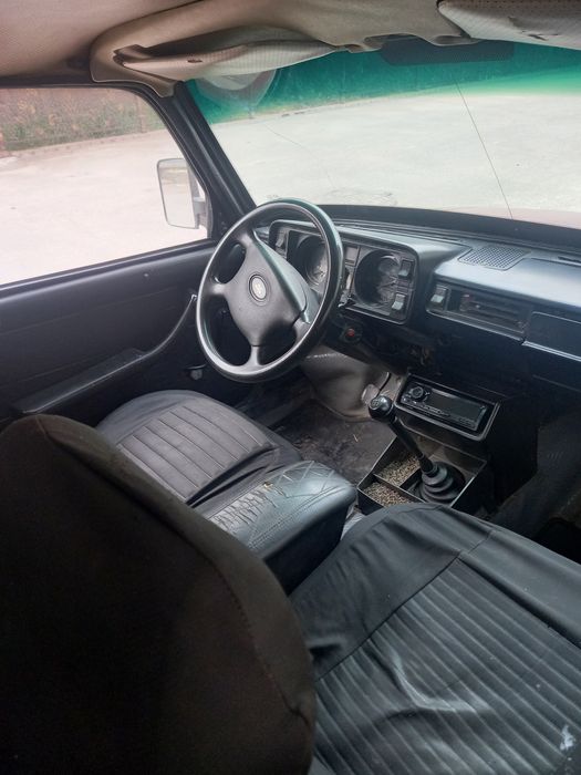 Jiguli VAZ 2104 Qizil