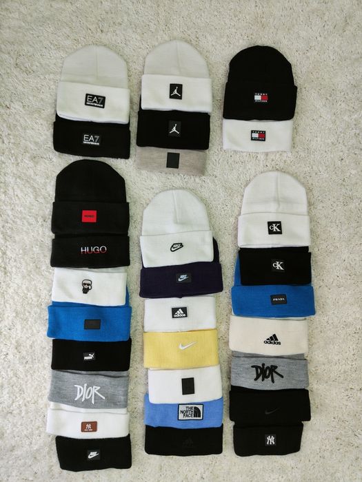 Căciulă Emporio Armani Căciulă Hugo Căciulă Tommy Căciulă Nike Jordan