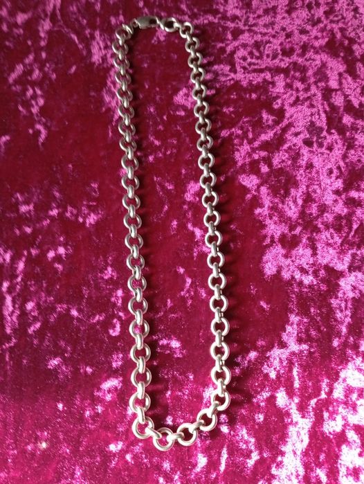 Продам серебряную  цепь  ОАЭ