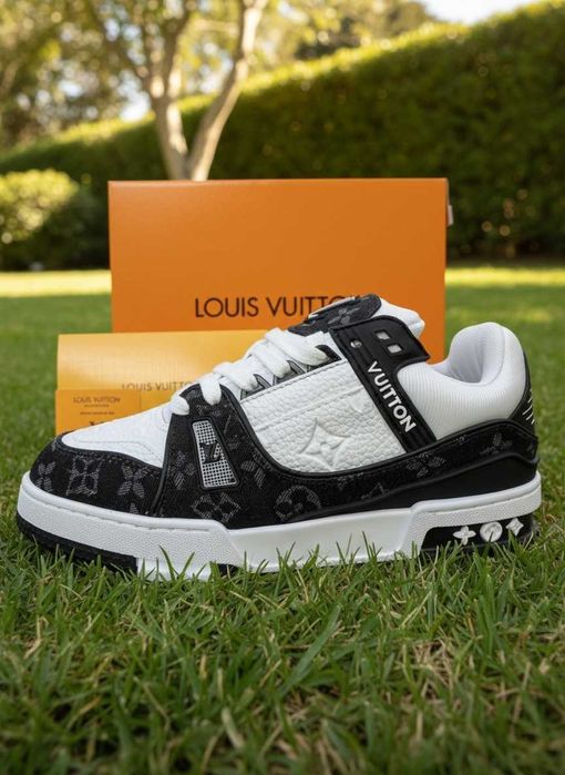 Adidasi LV Trainers Negru-Alb - Full Box - PREMIUM