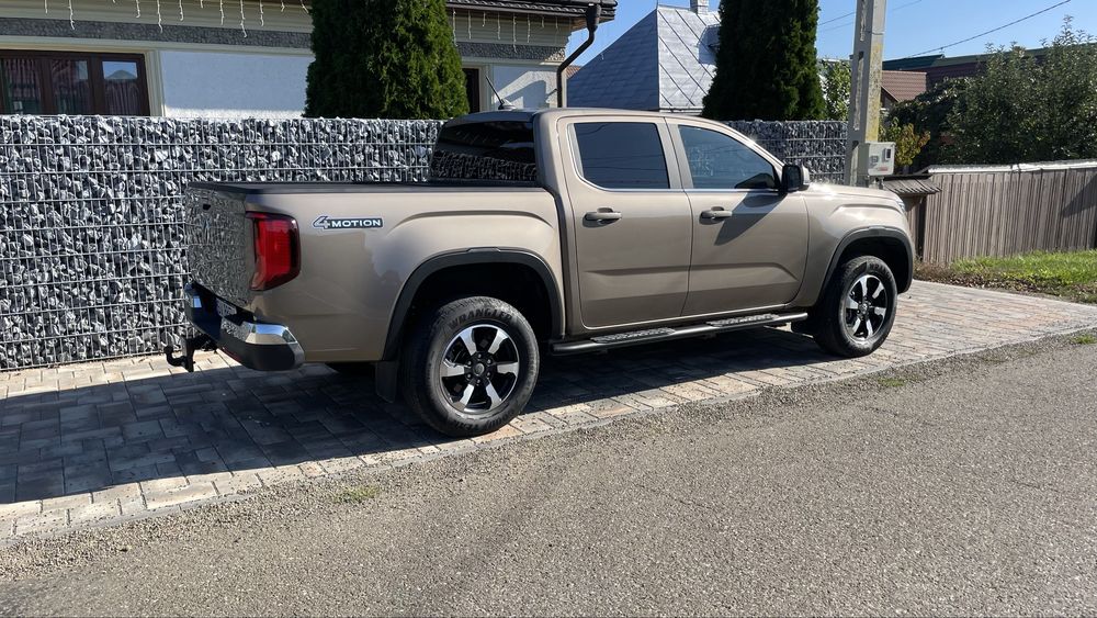 VOLKSWAGEN Amarok 2023 — imagine 3