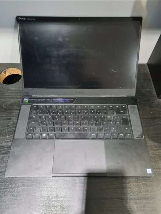 Razer Blade 15 15.6" (Tastatura US