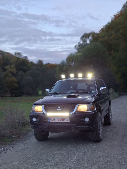 MITSUBISHI Pajero 2004 — imagine 2
