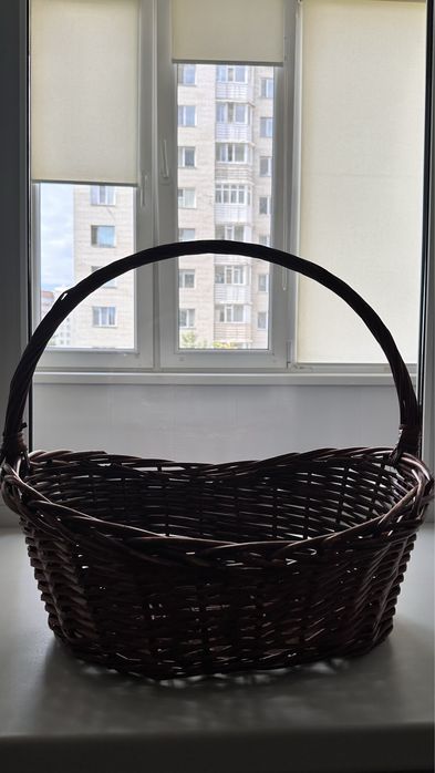 Продается корзина.