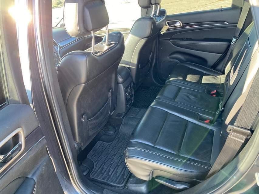 Продавам Jeep Grand Cherokee WK2 на части