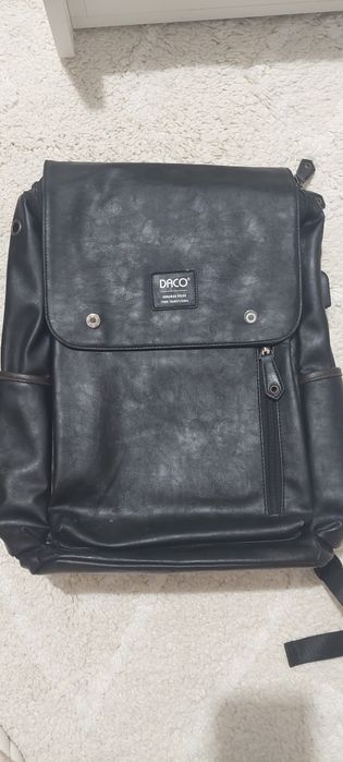 Ghiozdan negru de piele