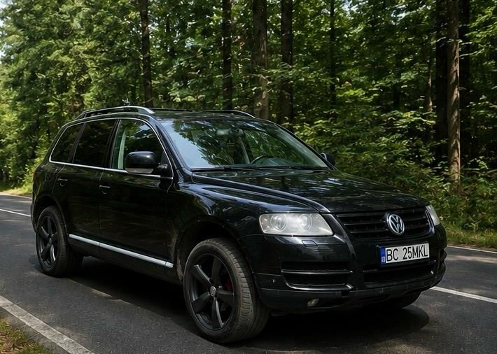 VOLKSWAGEN Touareg