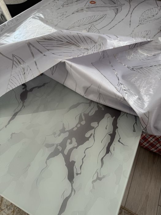 Продам кухонный стол