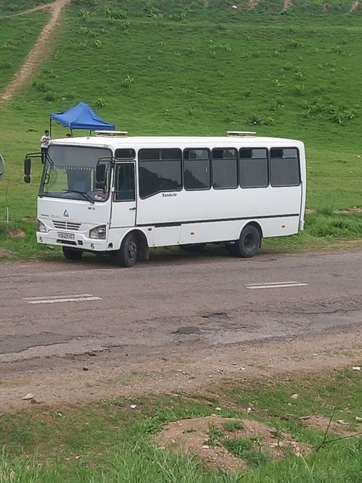 Isuzu zakaz | Avtobus zakaz | 26 ta yumshoq o'rindiqli