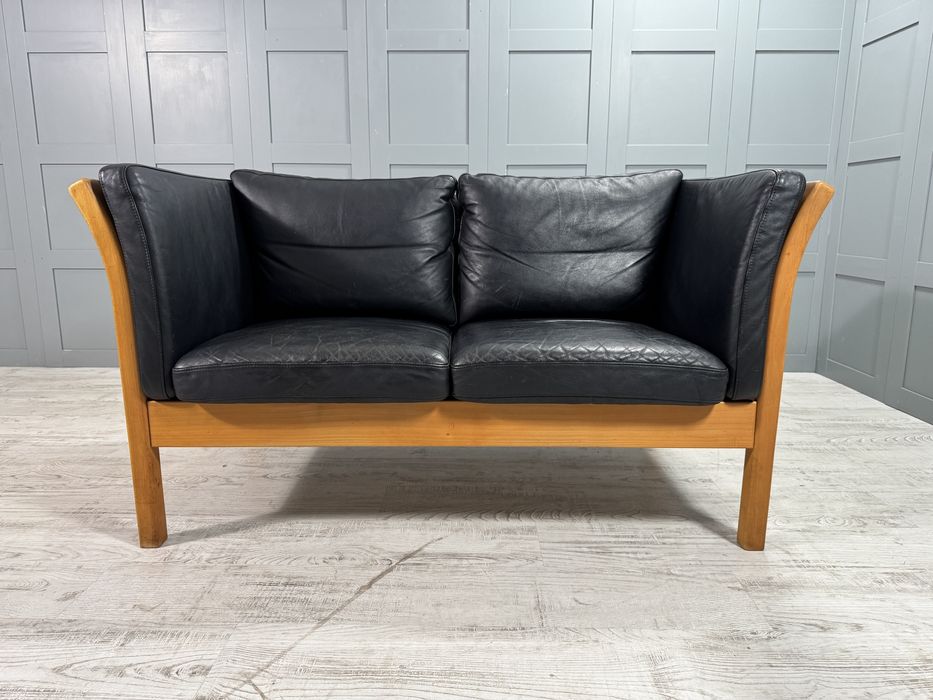 Датски кожен диван 2-ка Skalma Д1137