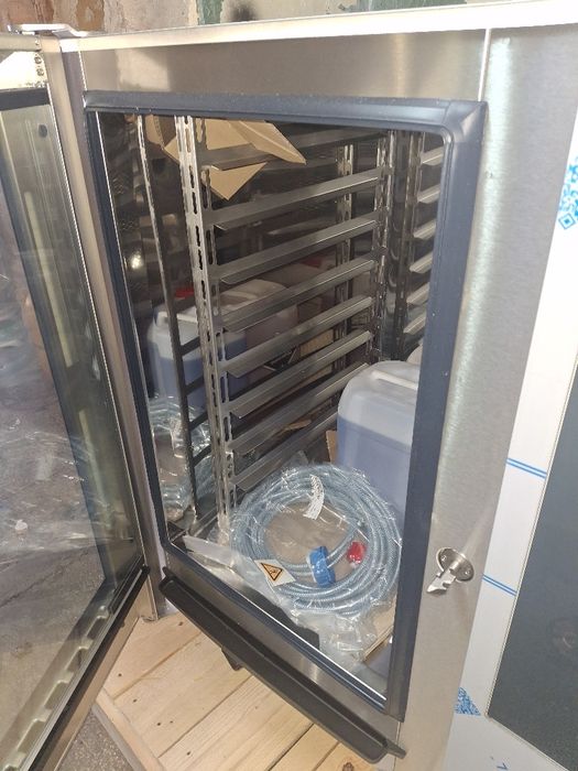 Конвектомат ELOMA 11 тави последен модел