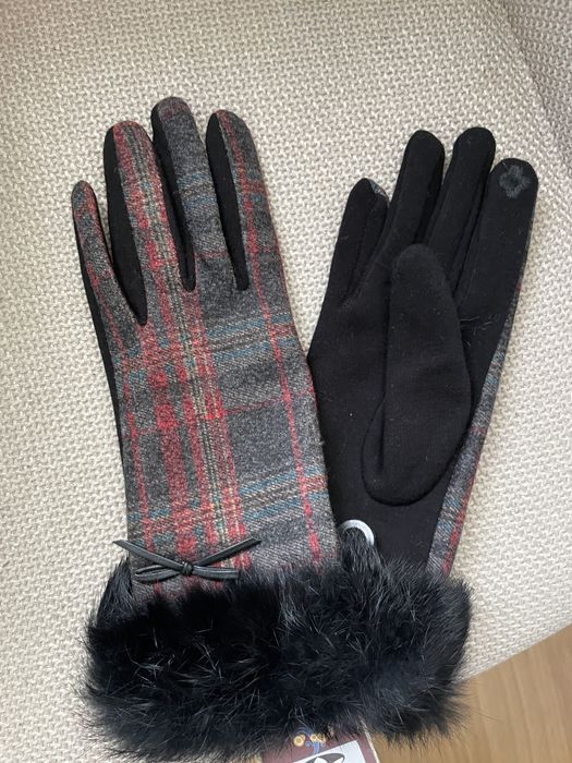 Нови дамски ръкавици