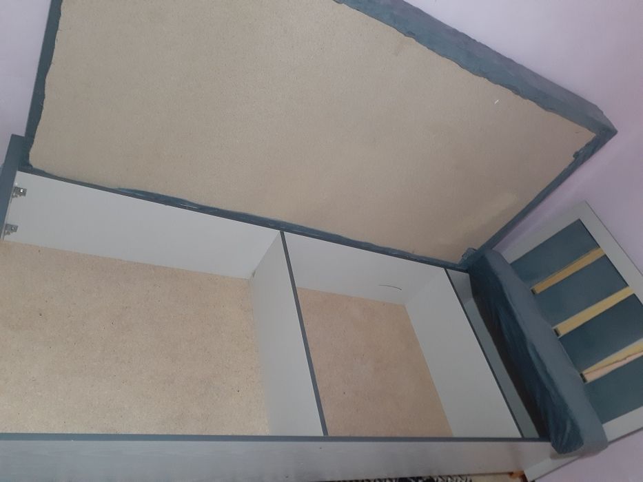 1 kishilik divan holati yangi (Qarshi Shaxri)