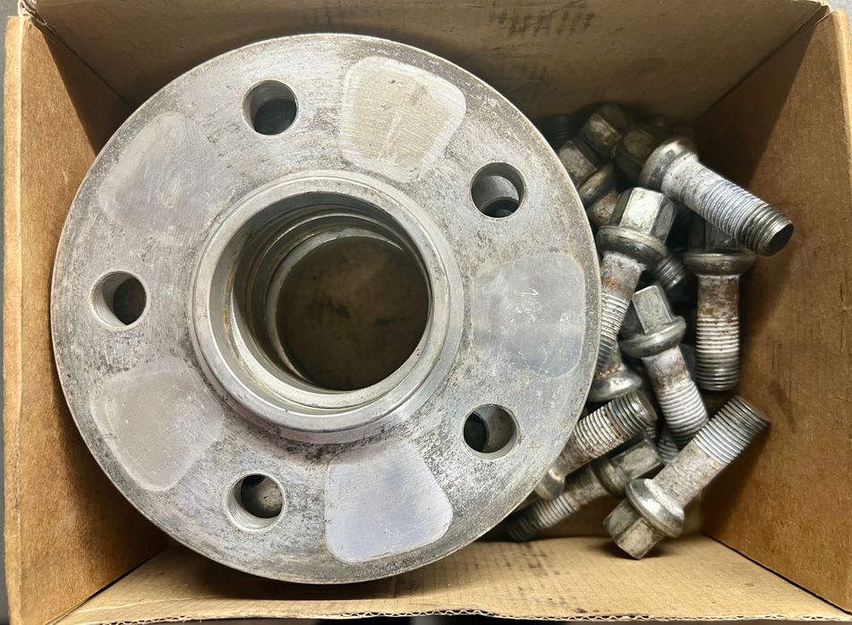 AUDI ДЖАНТИ + ГУМИ, комплект 4бр.