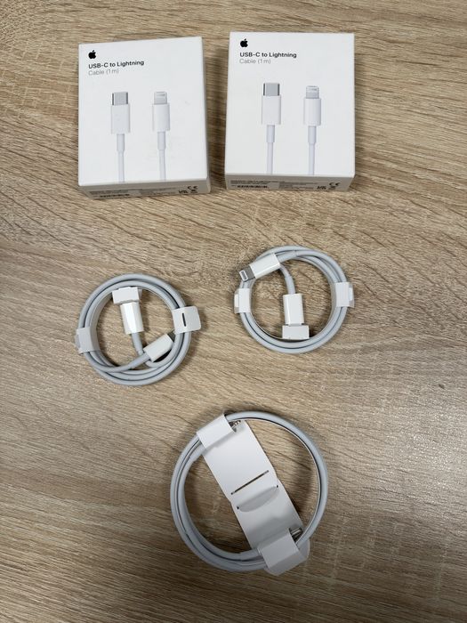 Cablu date/incarcare 1 m iPhone usb-C to Lightning ORIGINALE!!
