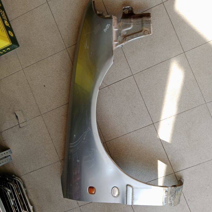 Продам крылья передние Ауди А4В5