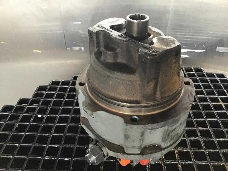 Hidromotor CMVE0108 Liebherr - Piese de schimb Liebherr